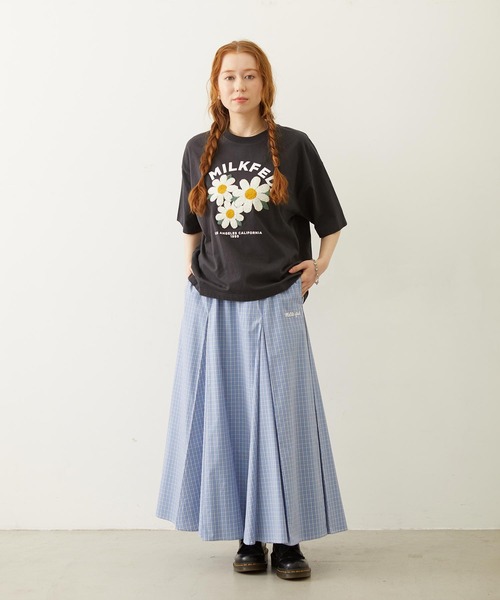 MILKFED.(ミルクフェド)の「FLOWER SAGARA EMBROIDERY WIDE S/S TEE(Tシャツ/カットソー・レディース・ブラック/ライトブルー/オートミール/チャコールグレー・M/L)」の20枚目の写真