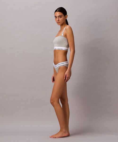 Calvin Klein(カルバン・クライン)の「Icon Cotton Modal ライトリーライン バンドゥブラ(ブラジャー・レディース・ブラック/ヘザーグレー・S/M/L)」の8枚目の写真