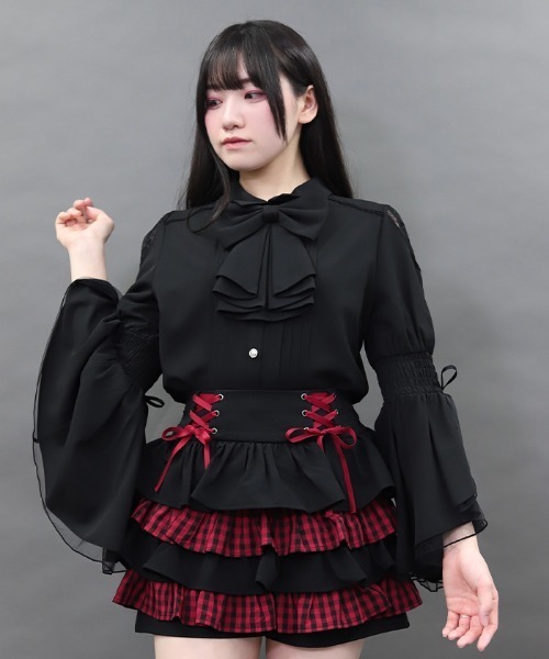 NIBBLE POISON(ニブルポイズン)の「フリルリボンフレア袖ブラウス(シャツ/ブラウス・レディース・ワイン/ブラック/ホワイト・MEDIUM)」の4枚目の写真