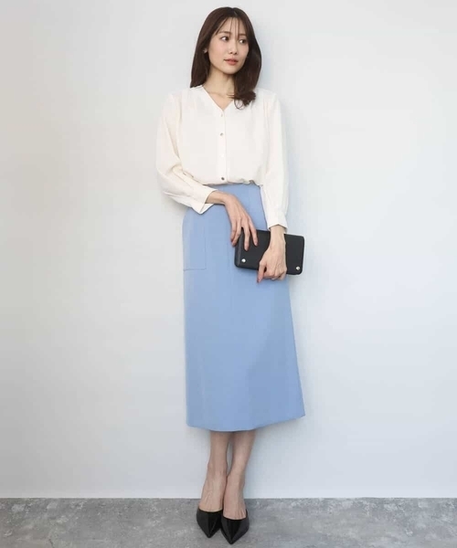 MK MICHEL KLEIN（エムケーミッシェルクラン）の「[洗える]Vネックサテンブラウス（シャツ/ブラウス・レディース・アイボリー/ミント/ネイビー・38）」の15枚目の写真