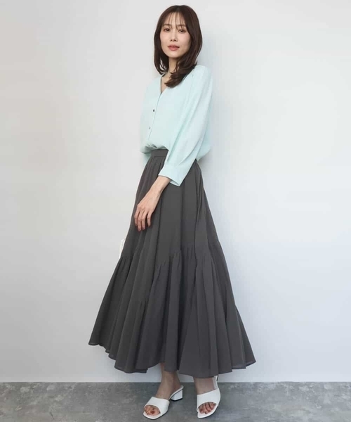 MK MICHEL KLEIN（エムケーミッシェルクラン）の「Vネックサテンブラウス/洗える（シャツ/ブラウス・レディース・アイボリー/ミント/ネイビー・38）」の15枚目の写真