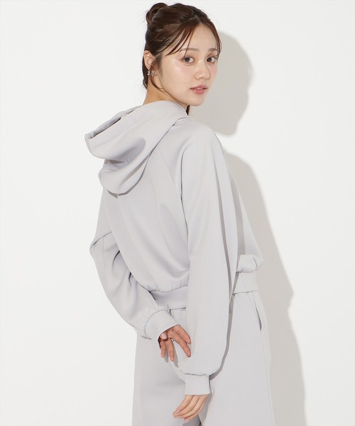 WILLSELECTION(ウィルセレクション)の「【SWEAT series】リボンスウェットフーディー(パーカー・レディース・オフホワイト/サックスブルー/ブラック/ミント・FREE)」の5枚目の写真