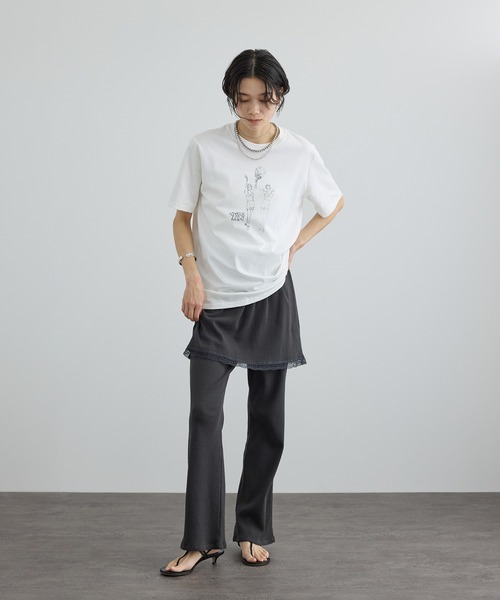 SALON adam et rope'(サロン アダム エ ロペ)の「【Angie La La for SALON】GENTLE intimate レギンススカート(その他パンツ・レディース・ホワイト/チャコールグレー・FREE)」の4枚目の写真