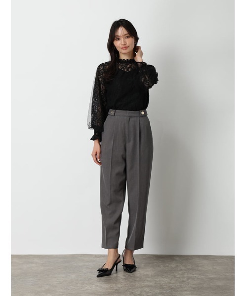 fifth(フィフス)の「ウエストボタンデザインストレートパンツ(その他パンツ・レディース・ブラック/スモークピンク/チャコールグレー・M/XS)」の14枚目の写真