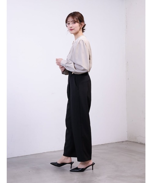 fifth(フィフス)の「ウエストボタンデザインストレートパンツ(その他パンツ・レディース・ブラック/スモークピンク/チャコールグレー・M/XS)」の21枚目の写真
