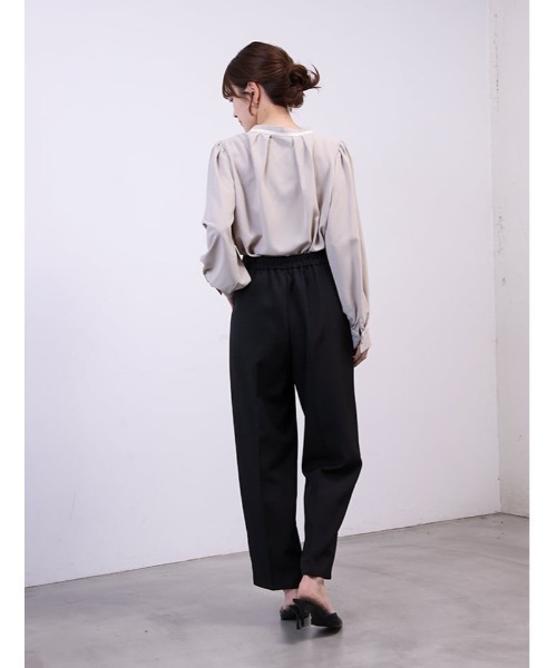 fifth(フィフス)の「ウエストボタンデザインストレートパンツ(その他パンツ・レディース・ブラック/スモークピンク/チャコールグレー・M/XS)」の22枚目の写真