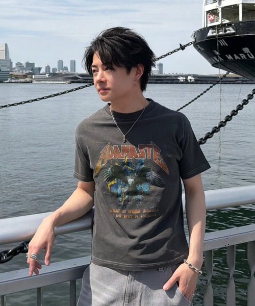 ADAMASTE(アダマスト)の「Vintage Make Short Band T-shirt - ヴィンテージメイクバンドTシャツ/ロックTシャツ【短丈】(Tシャツ/カットソー・メンズ・ブラック系その他/ブラック系その他2/ブラック系その他3/ブラック系その他4・SMALL/MEDIUM/LARGE)」の5枚目の写真