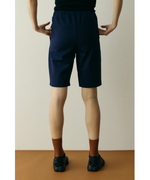 HeRIN.CYE（ヘリンドットサイ）の「Ponte half pants　　ポンチハーフパンツ（その他パンツ・レディース・グリーン/ブラック/ネイビー・FREE）」の16枚目の写真