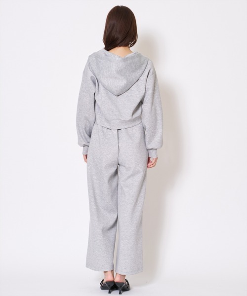 AND COUTURE（アンドクチュール）の「刺繍パーカー×オールインワン（つなぎ/オールインワン・レディース・ベージュ/ライトグレー/ネイビー・FREE）」の22枚目の写真