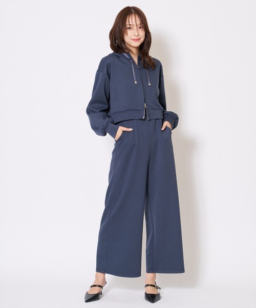 AND COUTURE（アンドクチュール）の「刺繍パーカー×オールインワン（つなぎ/オールインワン・レディース・ベージュ/ライトグレー/ネイビー・FREE）」の7枚目の写真