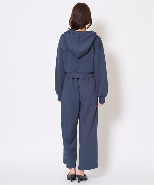 AND COUTURE（アンドクチュール）の「刺繍パーカー×オールインワン（つなぎ/オールインワン・レディース・ベージュ/ライトグレー/ネイビー・FREE）」の9枚目の写真