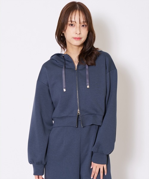 AND COUTURE（アンドクチュール）の「刺繍パーカー×オールインワン（つなぎ/オールインワン・レディース・ベージュ/ライトグレー/ネイビー・FREE）」の10枚目の写真