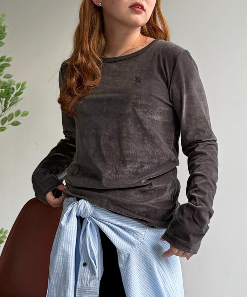 U.S. POLO ASSN.(ユーエスポロアッスン)の「シアーベロアロンT(Tシャツ/カットソー・レディース・ブラウン/アイボリー/ブラック/グレー・FREE)」の2枚目の写真