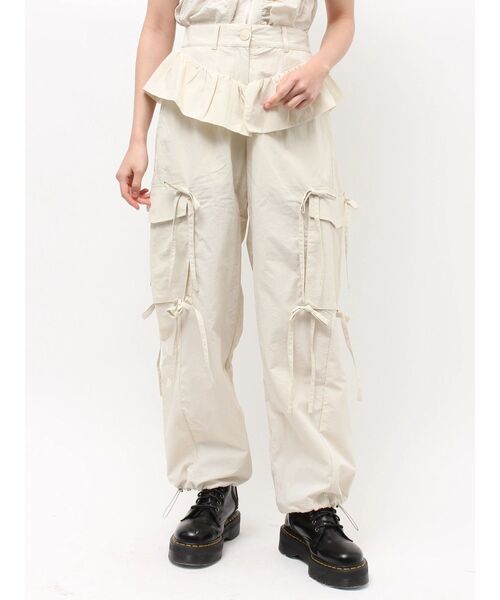 jouetie(ジュエティ)の「ペプラムナイロンルーズパンツ(その他パンツ・レディース・カーキ/ブラック/アイボリー・MEDIUM)」の6枚目の写真