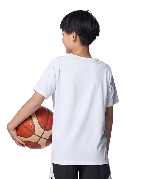 UNDER ARMOUR（アンダーアーマー）の「カリー ショートスリーブ Tシャツ（バスケットボール/キッズ）（Tシャツ/カットソー・キッズ・ホワイト・150cm/130cm/160cm/140cm）」の4枚目の写真