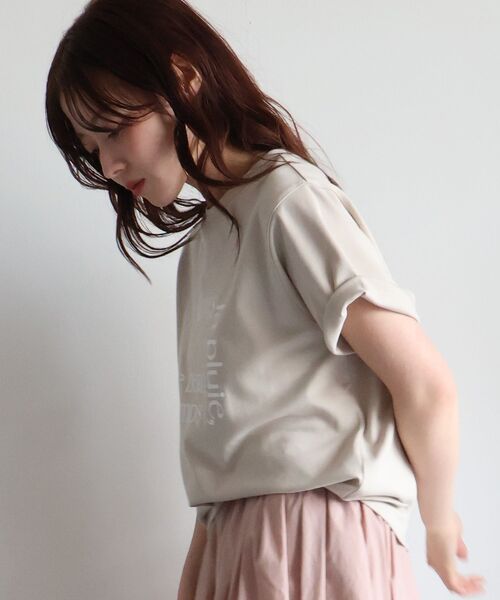 le.coeur blanc(ルクールブラン)の「【撥水・撥油・防汚】La pluieTシャツ(Tシャツ/カットソー・レディース・ブラウン/オフホワイト/ベージュ・38)」の6枚目の写真