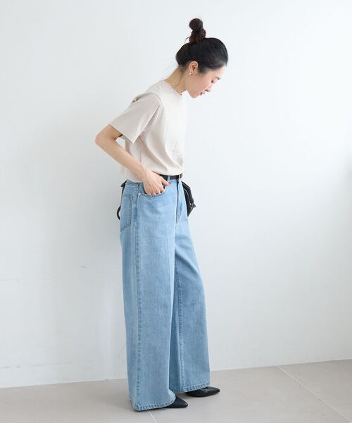 le.coeur blanc(ルクールブラン)の「【撥水・撥油・防汚】La pluieTシャツ(Tシャツ/カットソー・レディース・ブラウン/オフホワイト/ベージュ・38)」の22枚目の写真