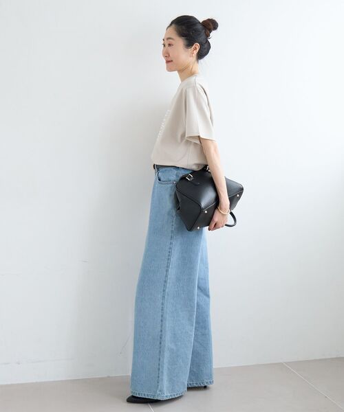 le.coeur blanc(ルクールブラン)の「【撥水・撥油・防汚】La pluieTシャツ(Tシャツ/カットソー・レディース・ブラウン/オフホワイト/ベージュ・38)」の13枚目の写真