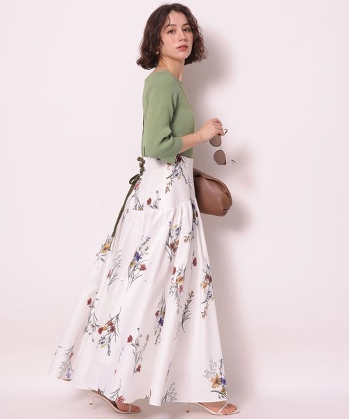 Arpege story(アルページュストーリー)の「レースアップフラワープリントスカート(スカート・レディース・ブラック/ホワイト・2/1/0)」の14枚目の写真