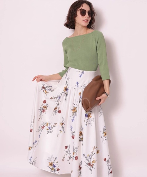 Arpege story(アルページュストーリー)の「レースアップフラワープリントスカート(スカート・レディース・ブラック/ホワイト・2/1/0)」の15枚目の写真