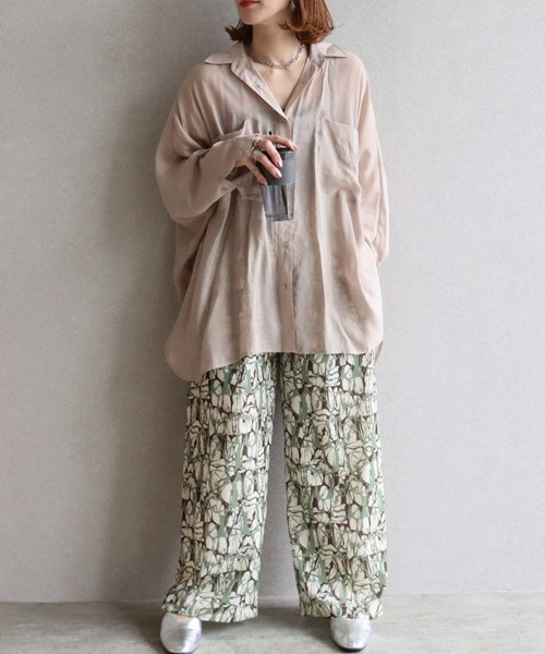 zena（ジェナ）の「シアー無地ドルマンシャツ（シャツ/ブラウス・レディース・グレイッシュベージュ/サックスブルー・MEDIUM）」の12枚目の写真