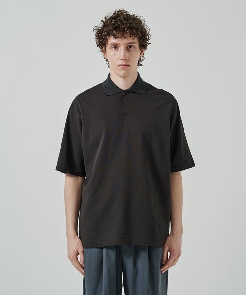 markaware（マーカウェア）の「【marka/MARKAWARE/マーカウェア】ONE BUTTON POLO S/S TEE（ポロシャツ・メンズ・ブラック/グレー・2/1）」の4枚目の写真