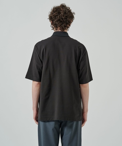 markaware（マーカウェア）の「【marka/MARKAWARE/マーカウェア】ONE BUTTON POLO S/S TEE（ポロシャツ・メンズ・ブラック/グレー・2/1）」の6枚目の写真