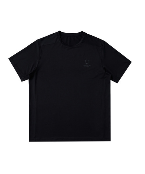 BUTTON SEOUL（ボタンソウル）の「エアライトランニンググラフィックショートスリーブ (4 COLOR)（Tシャツ/カットソー・メンズ・パープル/ホワイト/ブラック/グレー・SMALL/MEDIUM/LARGE/X-LARGE）」の8枚目の写真