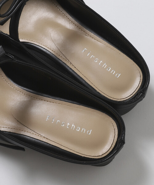 Firsthand(ファーストハンド)の「Firsthand/ファーストハンド ダブルリボン ストラップ ミュール(サンダル・レディース・オフホワイト/ブラック・LARGE/MEDIUM/SMALL)」の17枚目の写真