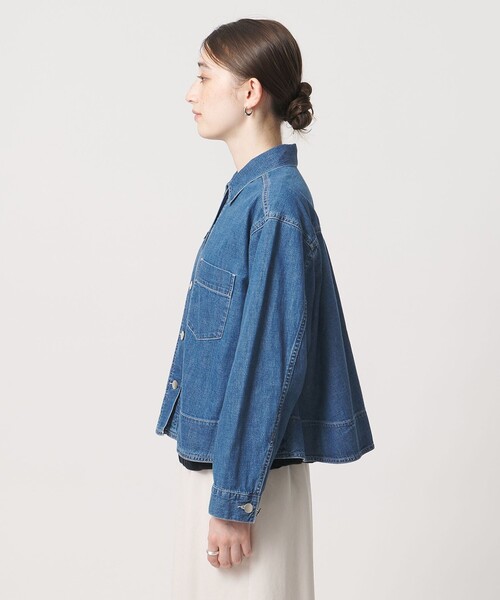UNITED ARROWS（ユナイテッドアローズ）の「ステッチ フレア デニムジャケット（デニムジャケット・レディース・コバルトブルー/ネイビー・FREE）」の15枚目の写真