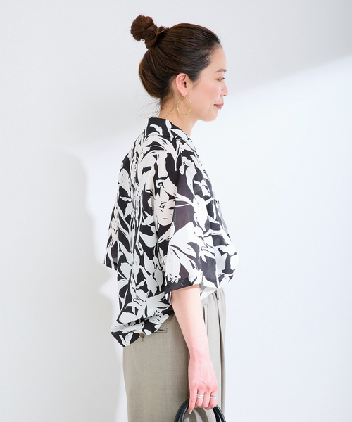 B.C STOCK（ベーセーストック）の「手洗い可 / ストロークプリントクロップSSシャツ（シャツ/ブラウス・レディース・ブラック/ネイビー/グリーン・FREE）」の8枚目の写真