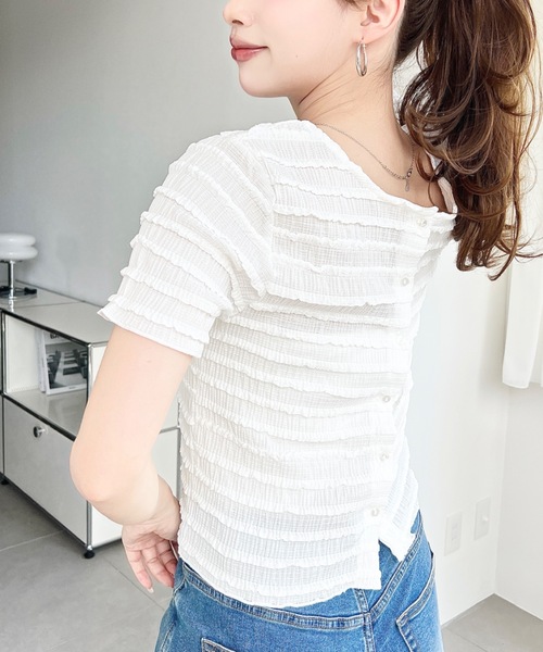 moment+（モーメントプラス）の「クリンクルフリル前後2WAYトップス（Tシャツ/カットソー・レディース・オフホワイト/ブラック/ピンク/ナチュラル・M）」の10枚目の写真
