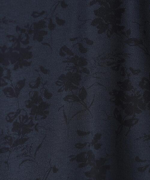 LAURA ASHLEY(ローラアシュレイ)の「【冷房・日よけ対策におすすめ/ゆったりシルエット】ポリー柄 ジャージーカーディガン(カーディガン/ボレロ・レディース・ホワイト系1/ネイビー系・38/40)」の10枚目の写真