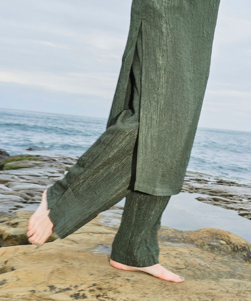 OMMO（オーエムエムオー）の「WASHER RELAX PT（その他パンツ・レディース・ベージュ/ブラック/カーキ・36/38）」の16枚目の写真