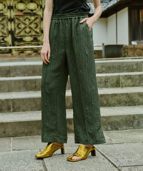 OMMO（オーエムエムオー）の「WASHER RELAX PT（その他パンツ・レディース・ベージュ/ブラック/カーキ・36/38）」の21枚目の写真
