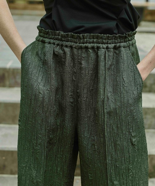 OMMO（オーエムエムオー）の「WASHER RELAX PT（その他パンツ・レディース・ベージュ/ブラック/カーキ・36/38）」の22枚目の写真