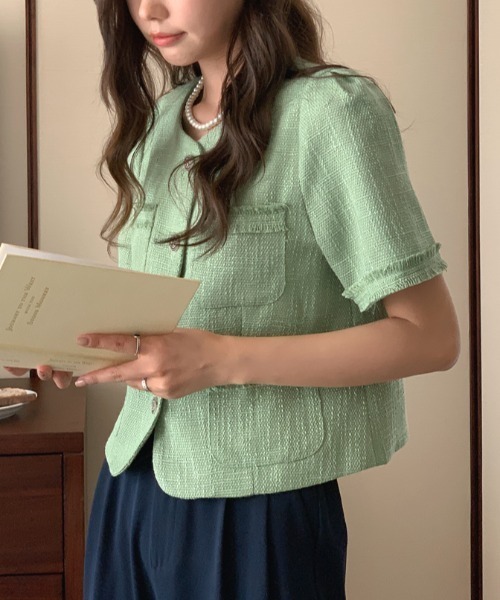 FAVORITO(ファヴォリート)の「ノーカラージャケット(ノーカラージャケット・レディース・ベージュ/グリーン・F)」の12枚目の写真