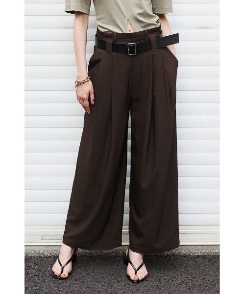 PRANK PROJECT(プランクプロジェクト)の「【2026Summer Pre-Order】ダブルベルトタックワイドパンツ / Double-Belted Wide-Leg Pants(その他パンツ・レディース・ブラック/ホワイト/ブラウン・36/38)」の3枚目の写真