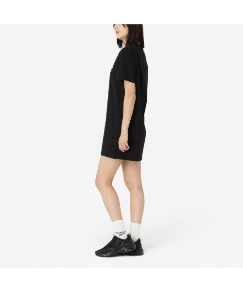 Reebok(リーボック)の「2カラーロゴ オーバーサイズ Tシャツドレス / ID 2-COLOR LOGO OVERSIZED T-SHIRT DRESS(ワンピース・レディース・グレー/ブラック/ホワイト・MEDIUM/SMALL/LARGE)」の12枚目の写真