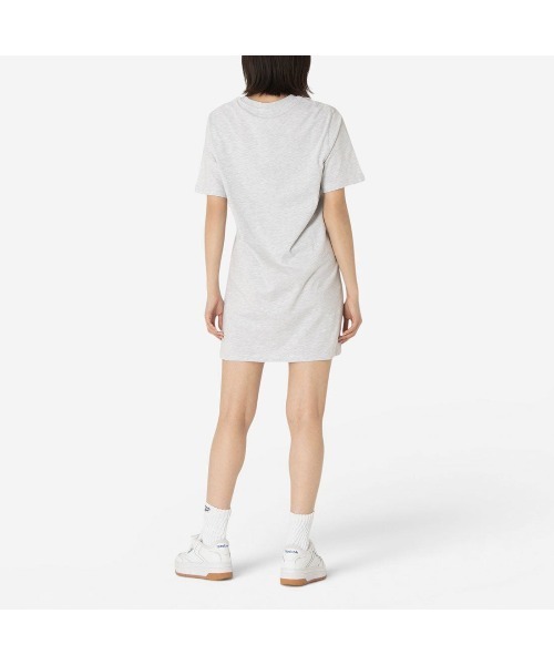 Reebok(リーボック)の「2カラーロゴ オーバーサイズ Tシャツドレス / ID 2-COLOR LOGO OVERSIZED T-SHIRT DRESS(ワンピース・レディース・グレー/ブラック/ホワイト・MEDIUM/SMALL/LARGE)」の21枚目の写真
