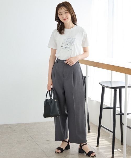 Honeys（ハニーズ）の「【ハニさら・接触冷感・ＵＶカット】フラワープリントＴシャツ（Tシャツ/カットソー・レディース・スミクロ/アイボリー/ブラウン/ラベンダー・S/M/LL/L）」の7枚目の写真