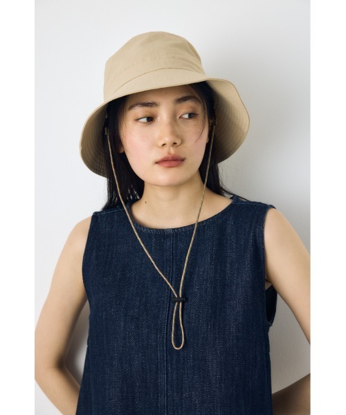 AZUL by moussy(アズールバイマウジー)の「【UVカット機能性】コード付きナイロンハット(ハット・レディース・ベージュ/ブラック・FREE)」の12枚目の写真