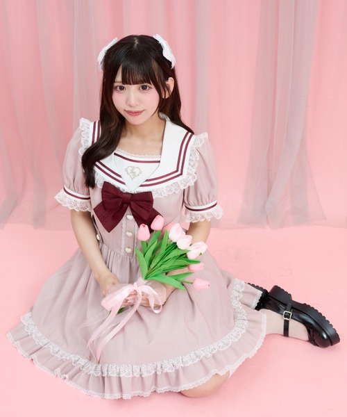 Secret Honey（シークレットハニー）の「ハート刺繍セーラーカラーワンピース（ワンピース・レディース・グレー/ブラック/ピンク・MEDIUM）」の9枚目の写真