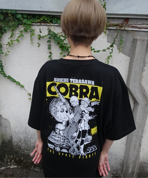 ハードコアチョコレート（ハードコアチョコレート）の「コブラ-COBRA-(黄金とダイヤイエロー)-復刻版-（Tシャツ/カットソー・メンズ・ブラック・XX-LARGE/LARGE/X-LARGE）」の5枚目の写真