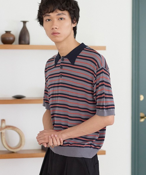 PBLIM(ページボーイリム)の「《UNISEX/接触冷感》シアボーダーポロ 配色デザイン / ポロ襟 / マルチボーダー(ポロシャツ・レディース・ホワイト系/ネイビー系/グレー系・FREE)」の5枚目の写真
