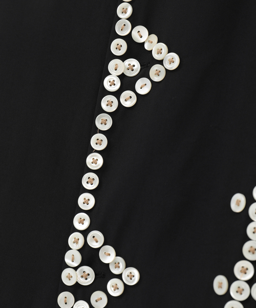 CURRENTAGE(カレンテージ)の「Pearly king&Queen short sleeve shirt(MENS)(シャツ/ブラウス・メンズ・ブラック・3/4)」の7枚目の写真