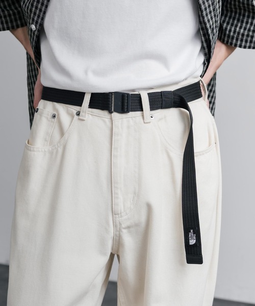 THE NORTH FACE(ザノースフェイス)の「THE NORTH FACE ザ・ノースフェイス TNF HOOK BELT ワンポイントロゴフックバックルナイロンウェビングベルト(ベルト・メンズ・ブラック・S/M/L)」の1枚目の写真