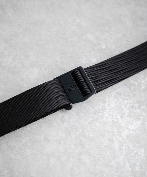 THE NORTH FACE(ザノースフェイス)の「THE NORTH FACE ザ・ノースフェイス TNF HOOK BELT ワンポイントロゴフックバックルナイロンウェビングベルト(ベルト・メンズ・ブラック・S/M/L)」の13枚目の写真