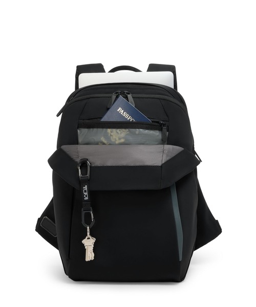 TUMI(トゥミ)の「TUMI AXIS ミディアム・バックパック・20L(A4/PC15インチまで対応)(バックパック/リュック・メンズ・ブラック/ネイビー・FREE)」の5枚目の写真