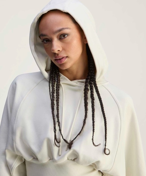 adidas by Stella McCartney(アディダスバイステラマッカートニー)の「adidas by Stella McCartney クロップドパーカー / アディダス adidas(パーカー・レディース・ベージュ・MEDIUM/SMALL/X-LARGE/LARGE)」の5枚目の写真
